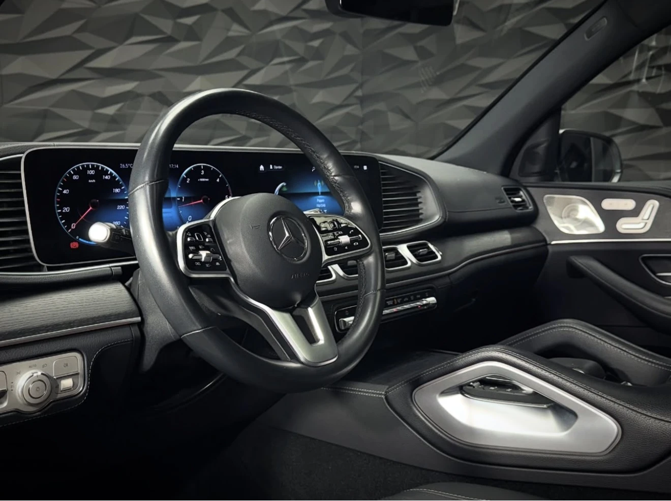 Mercedes-Benz GLE 400 GLE 400d 4MATIC, снимка 7 - Автомобили и джипове - 54999700