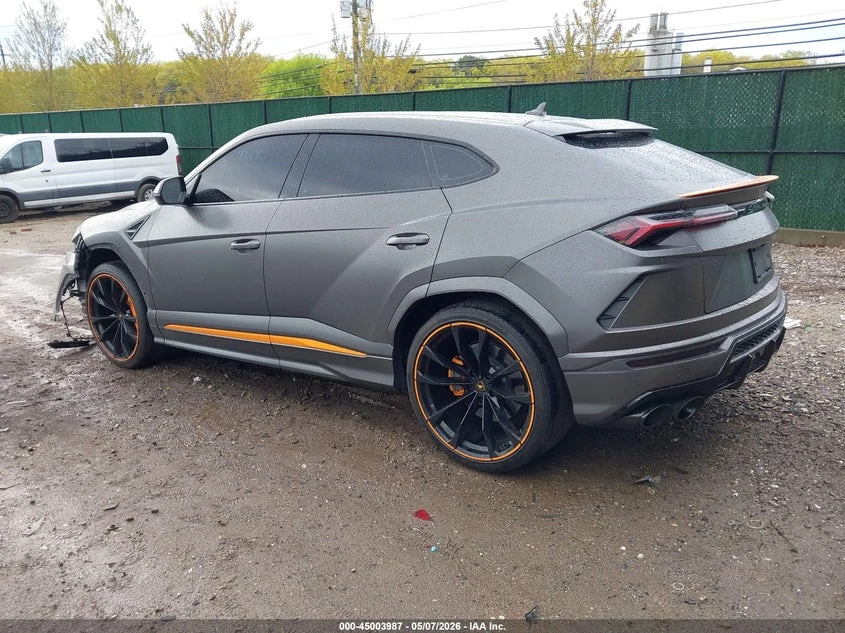 Lamborghini Urus CARBON| HUD| 360| PANO| AMBIENT| CARFAX| , снимка 4 - Автомобили и джипове - 55049135