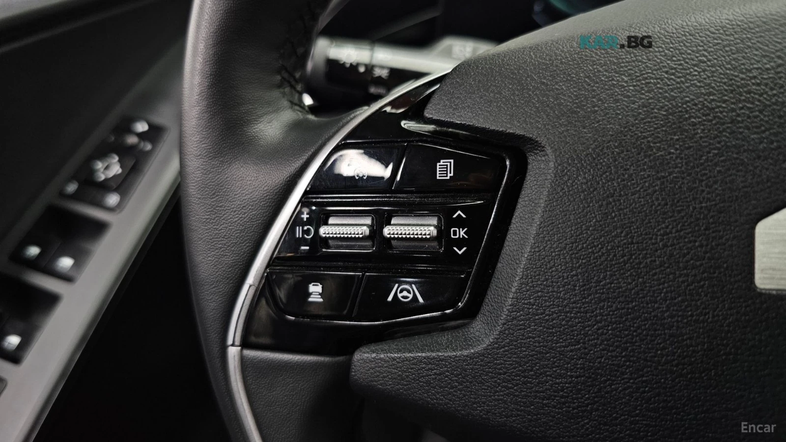 Kia Niro ДИСТРОНИК* СЛЕД. НА ЛЕНТИ* ПОДГРЕВ* КАМЕРА* , снимка 16 - Автомобили и джипове - 55167576