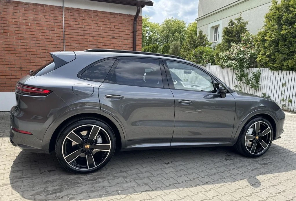 Porsche Cayenne Turbo 4.0 V8, снимка 2 - Автомобили и джипове - 55651332