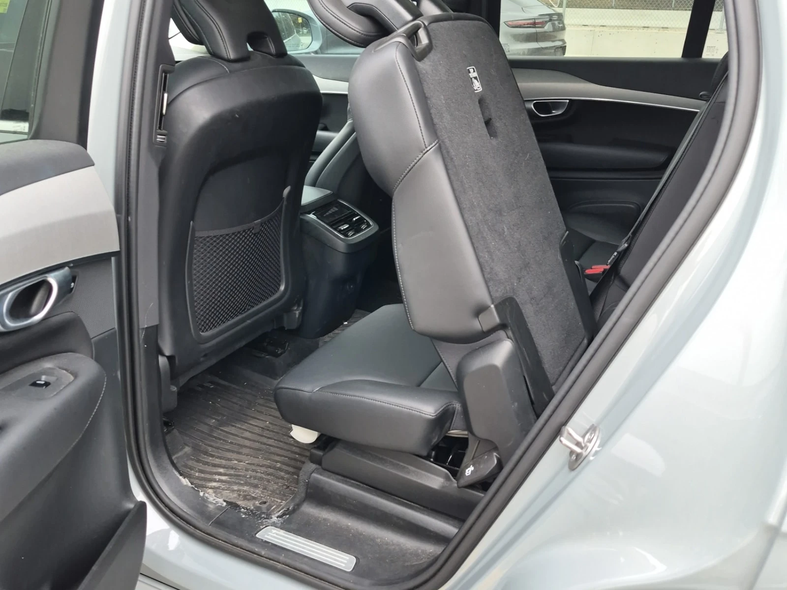 Volvo Xc90 CORE BRIGHT THEME * CARFAX * БЕЗ ПЪРВОНАЧАЛНА , снимка 12 - Автомобили и джипове - 55919934