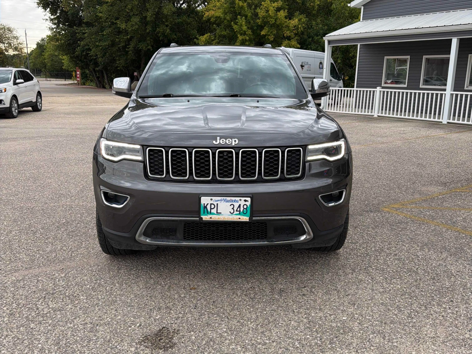 Jeep Grand cherokee Limited | CARFAX | АВТОФИНАНСИРАНЕ, снимка 2 - Автомобили и джипове - 55955431