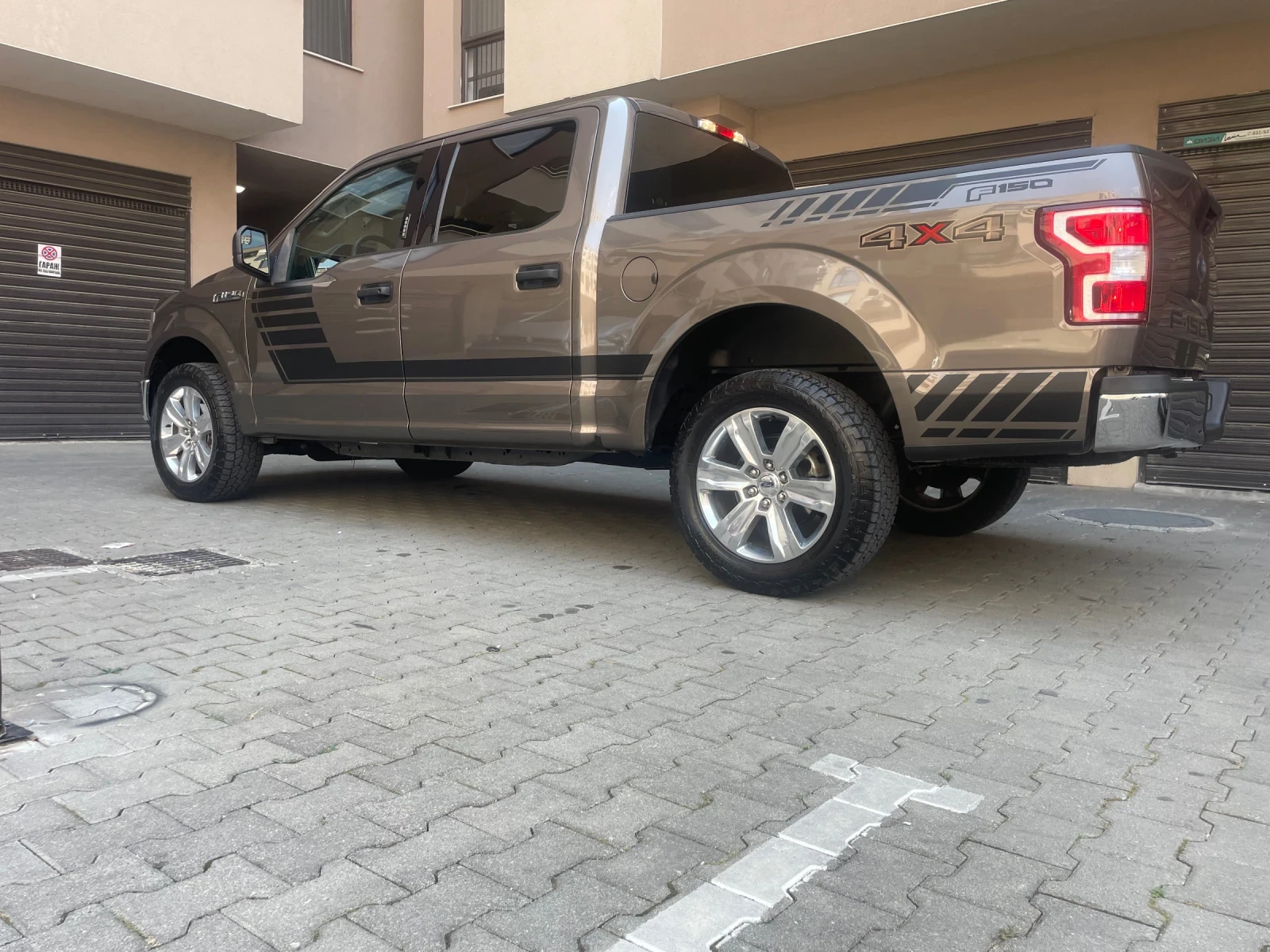Ford F150 БАРТЕР, снимка 10 - Автомобили и джипове - 56181789