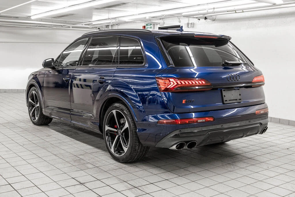 Audi SQ7 Bang & Olufsen 3D/HUD/ОБДУХВАНЕ/BLACK PKG/МАСАЖИ/, снимка 4 - Автомобили и джипове - 56198392