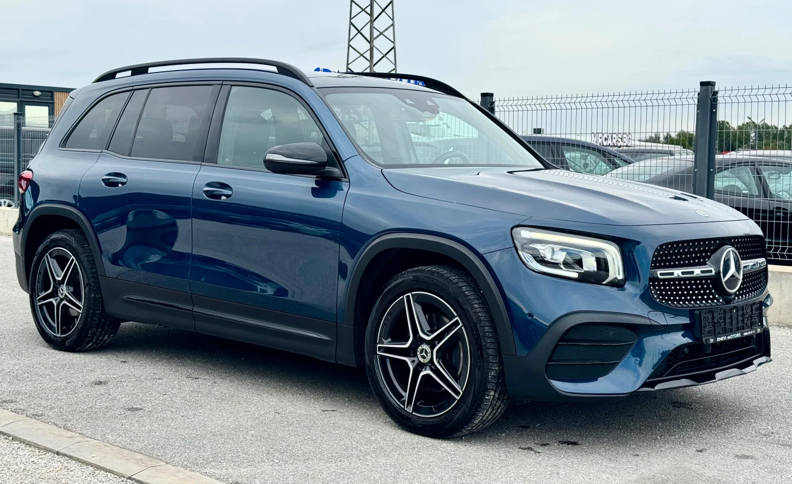 Mercedes-Benz GLB 200 AMG premium