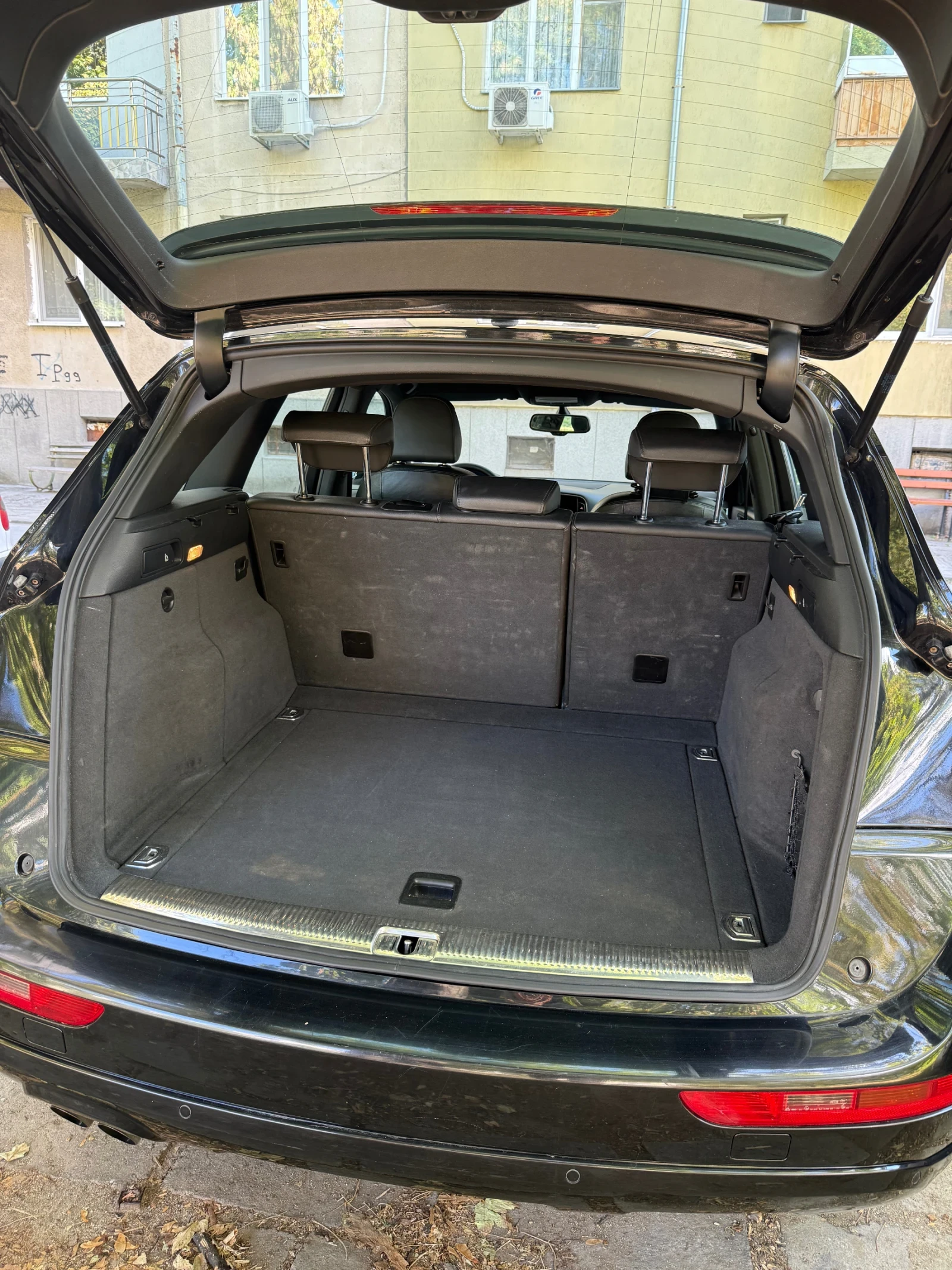 Audi Q5, снимка 5 - Автомобили и джипове - 56222586