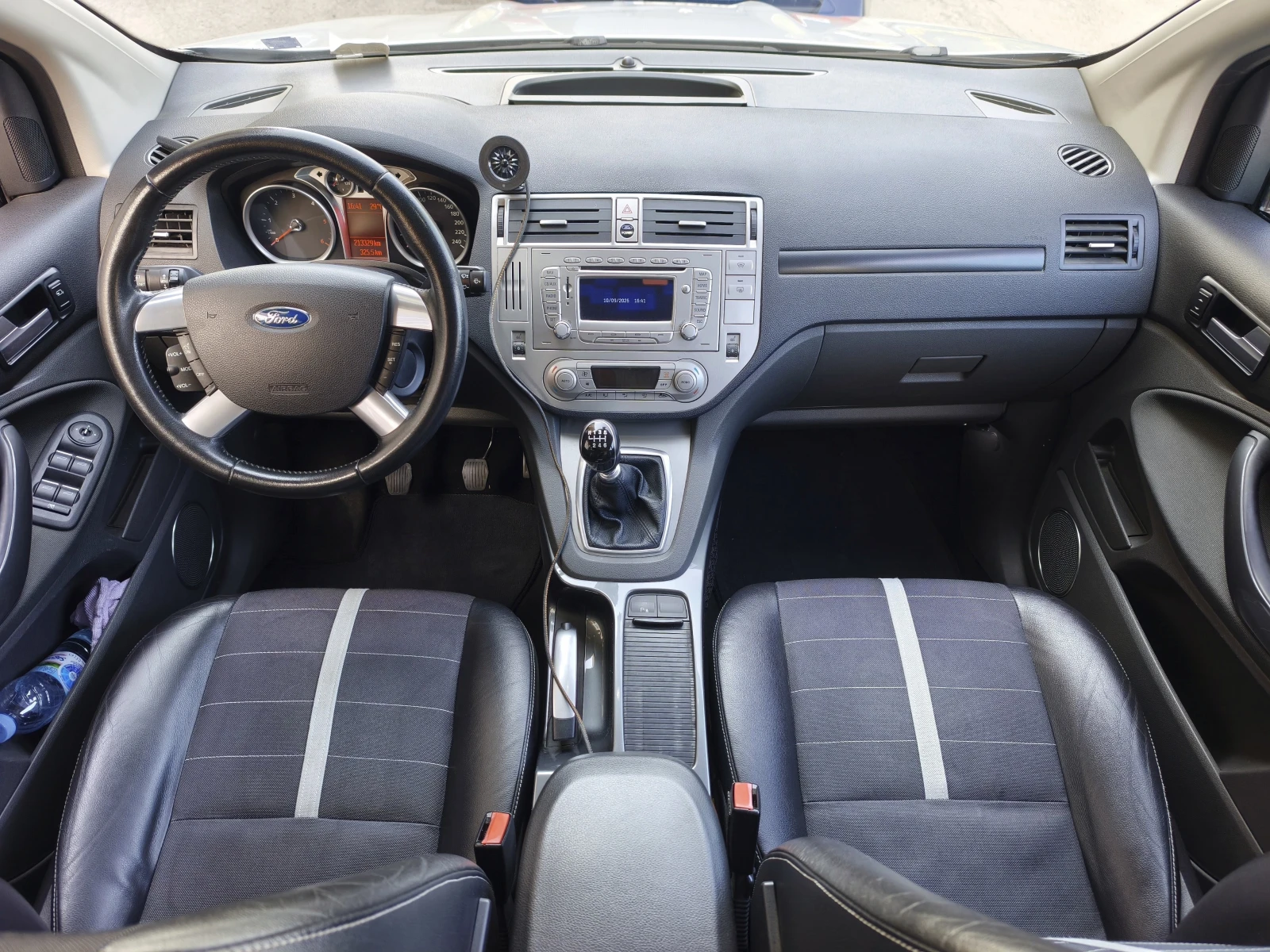 Ford Kuga Titanium, снимка 12 - Автомобили и джипове - 56335455