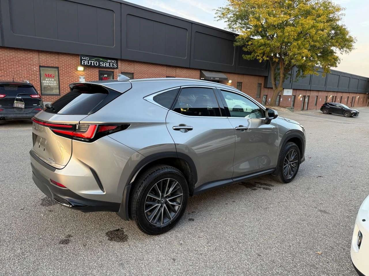 Lexus NX PREMIUM Кожен салон Панорама, снимка 7 - Автомобили и джипове - 56705596