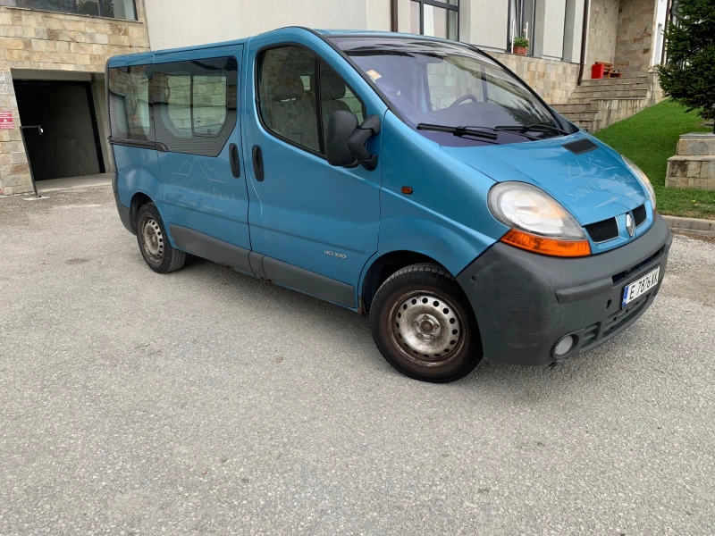 Renault Trafic, снимка 5 - Бусове и автобуси - 47416973