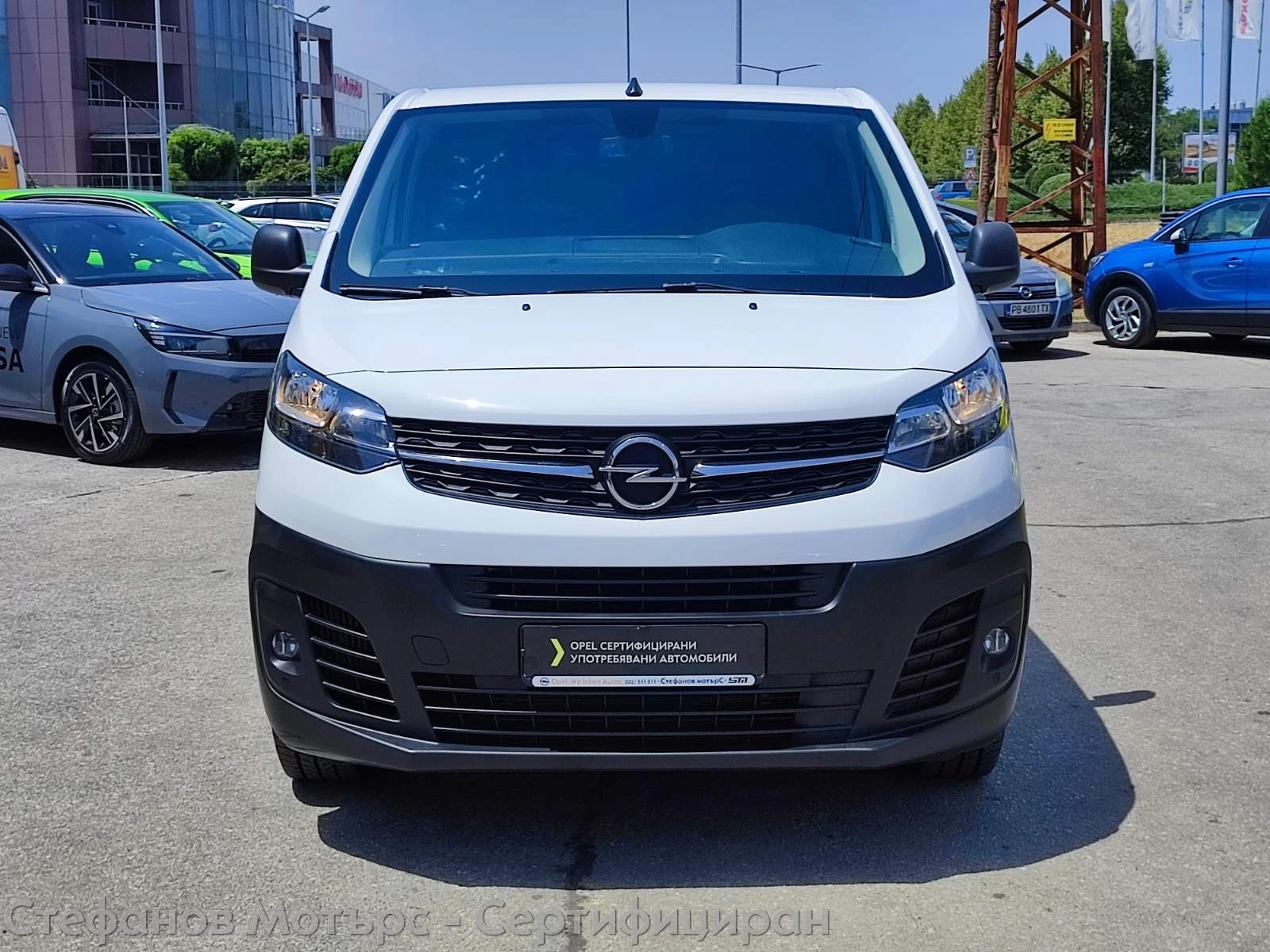 Opel Vivaro C Cargo M Edition 1.5 D (120HP) MT6 - изображение 2