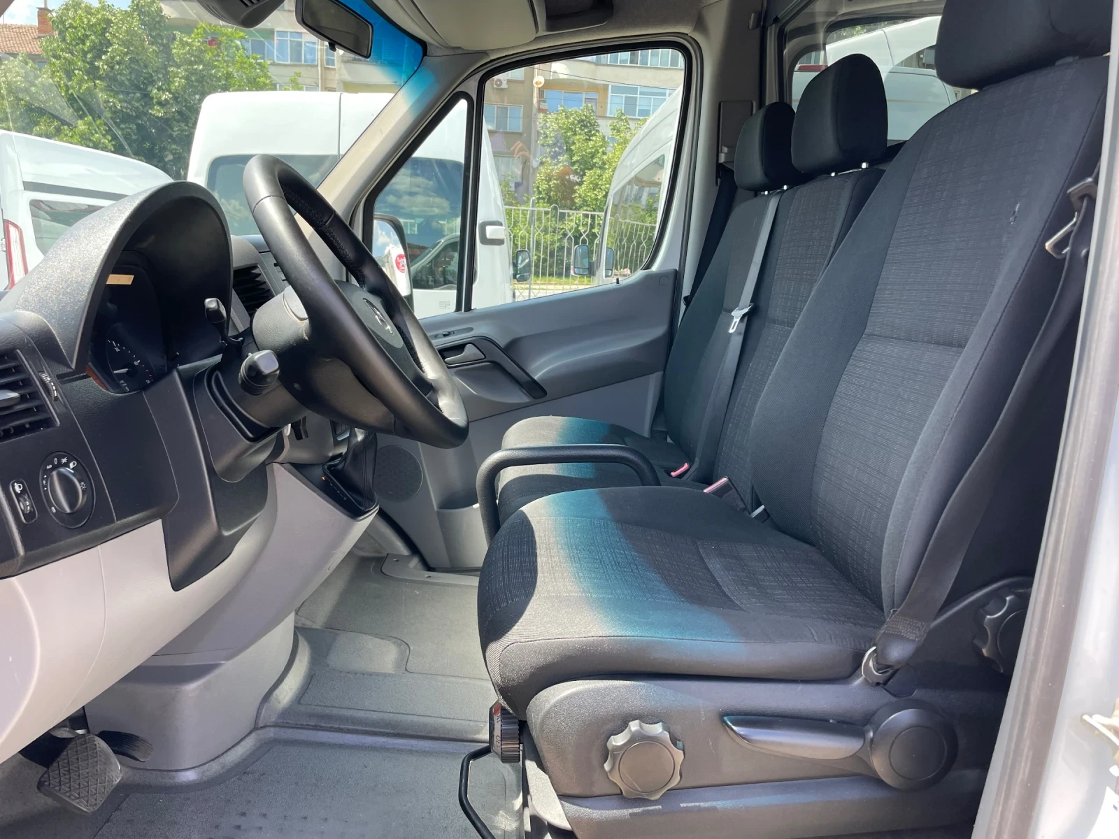 Mercedes-Benz Sprinter 316 CDI // EURO 6, снимка 5 - Бусове и автобуси - 49750037
