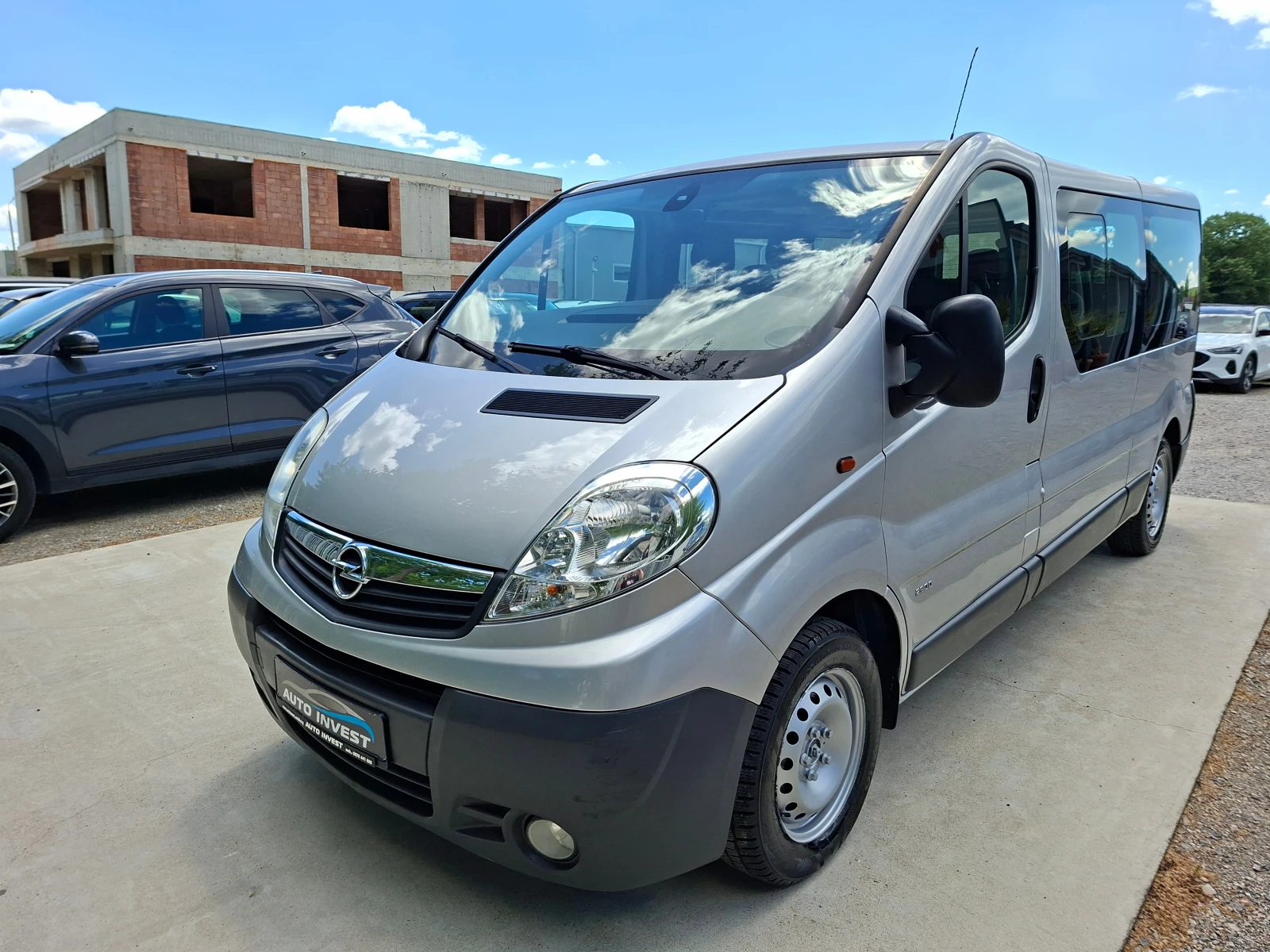 Opel Vivaro 9-MECTA, снимка 3 - Бусове и автобуси - 54594435