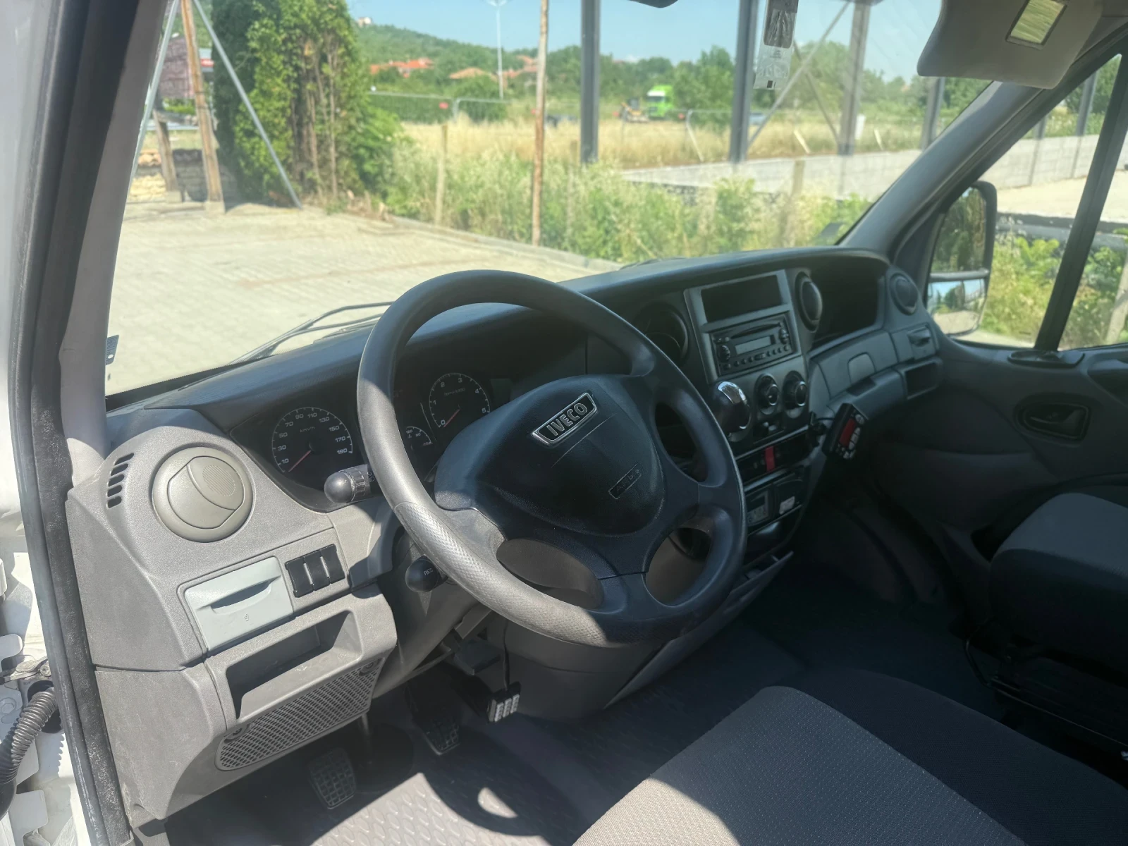 Iveco Daily 35C15 KAT Б 3.5Т -20 12/220, снимка 9 - Бусове и автобуси - 55044938