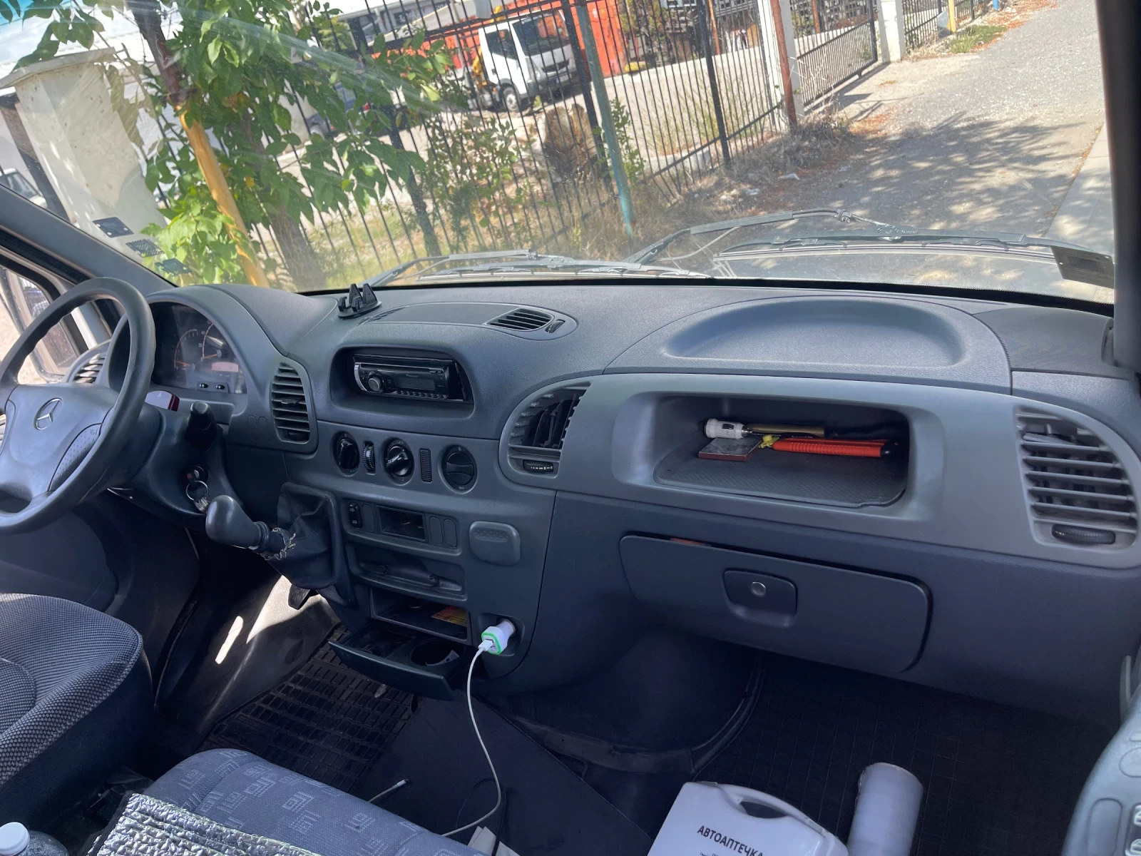 Mercedes-Benz Sprinter 311, снимка 9 - Бусове и автобуси - 55878613