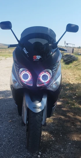  Yamaha T-max