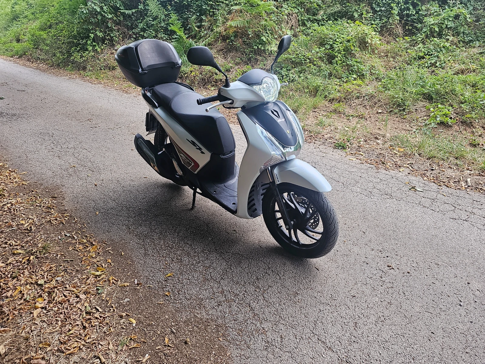 Honda Sh 125 - изображение 2