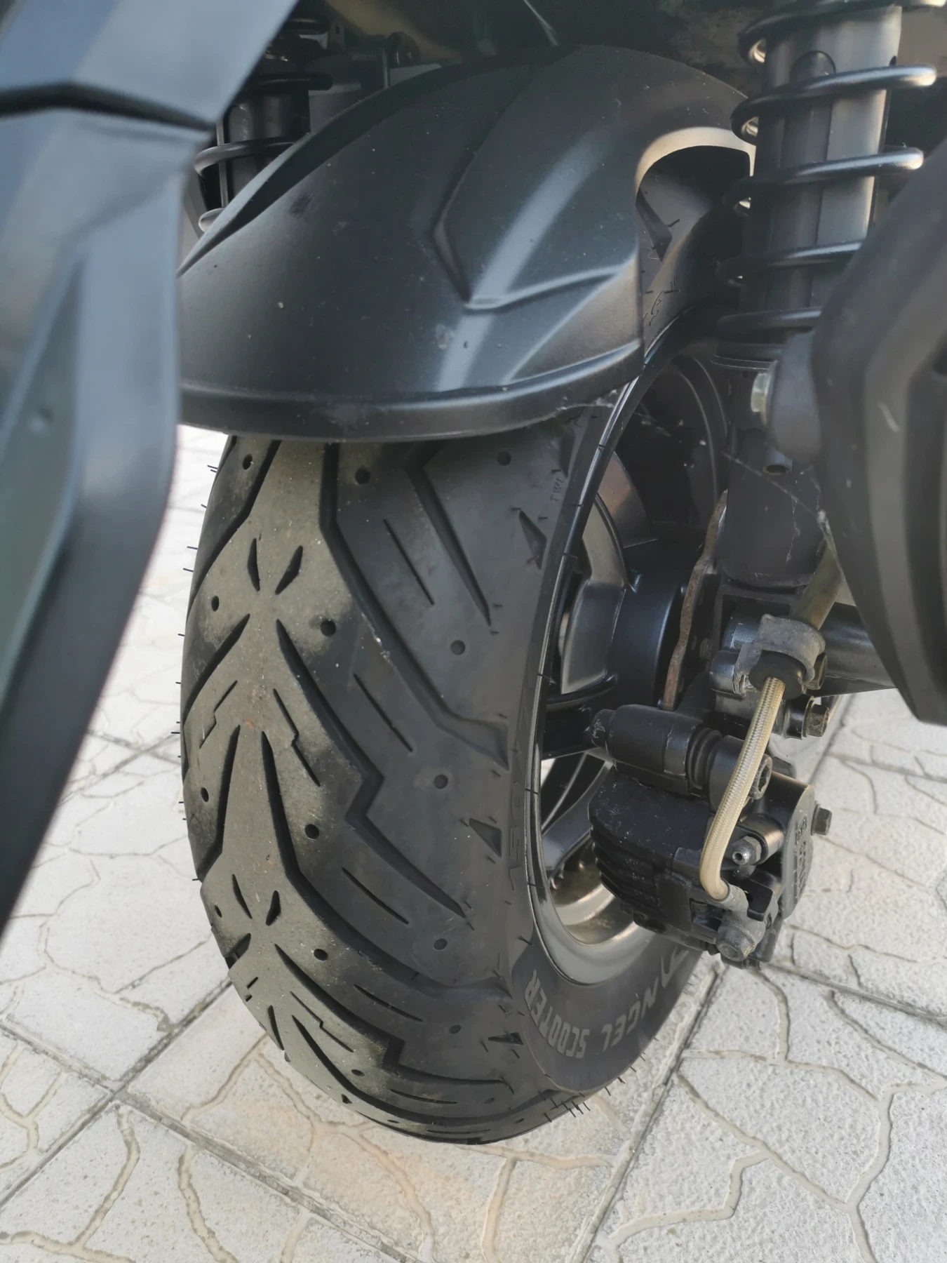 Kymco Downtown 350i ABS, снимка 9 - Мотоциклети и мототехника - 56126877