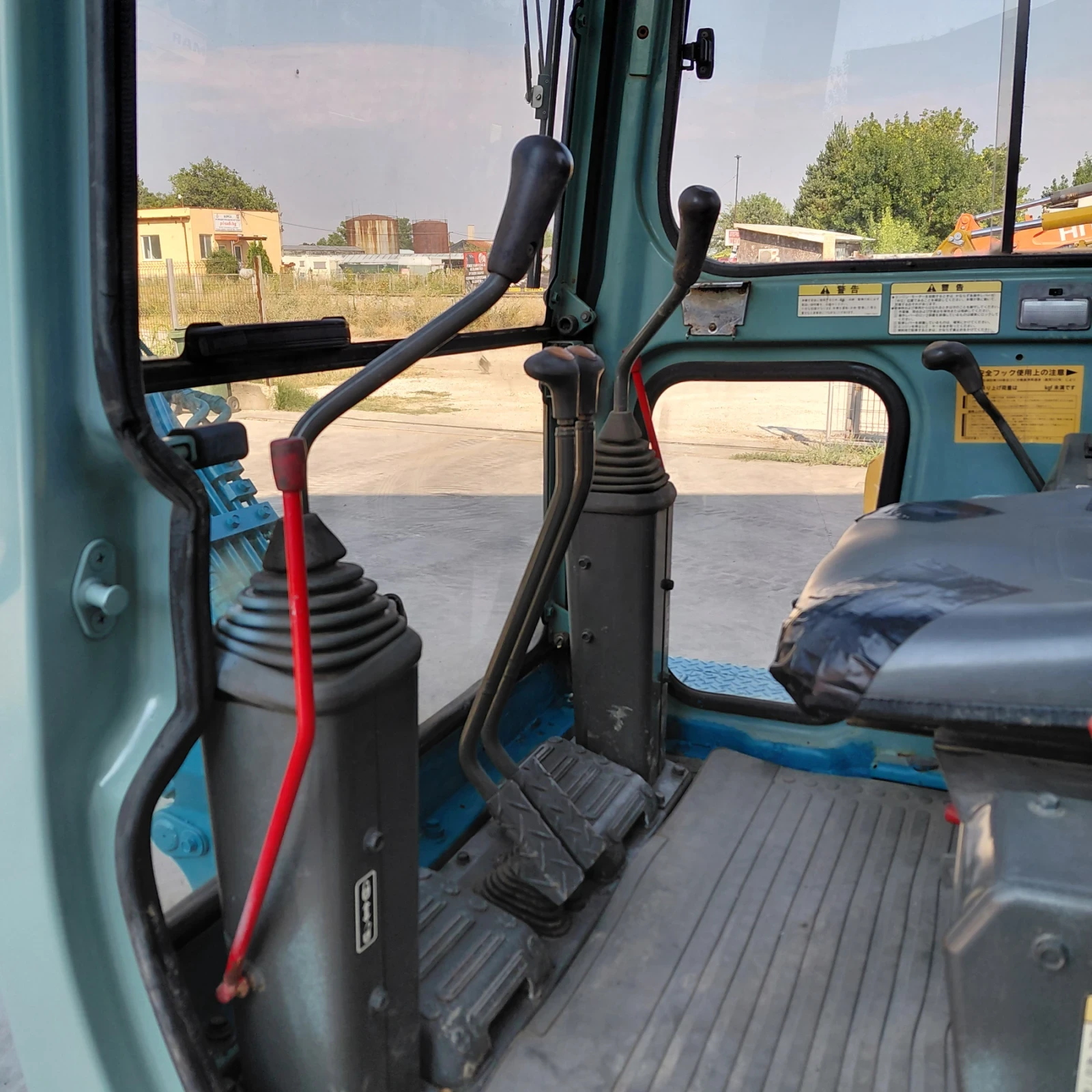 Багер Yanmar B22-2A * НАЛИЧЕН * ТОП СЪСТОЯНИЕ * , снимка 12 - Индустриална техника - 53964655