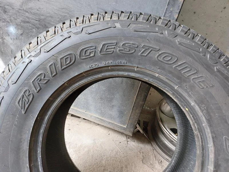 Гуми Зимни 265/70R17, снимка 5 - Гуми и джанти - 37110863