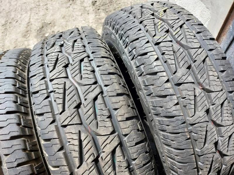 Гуми Зимни 265/70R17, снимка 3 - Гуми и джанти - 37110863