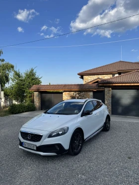 Volvo V40 Cross Country D3 2.0D, снимка 1