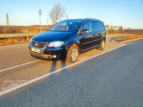 VW Touran 2.0 TDI , снимка 2