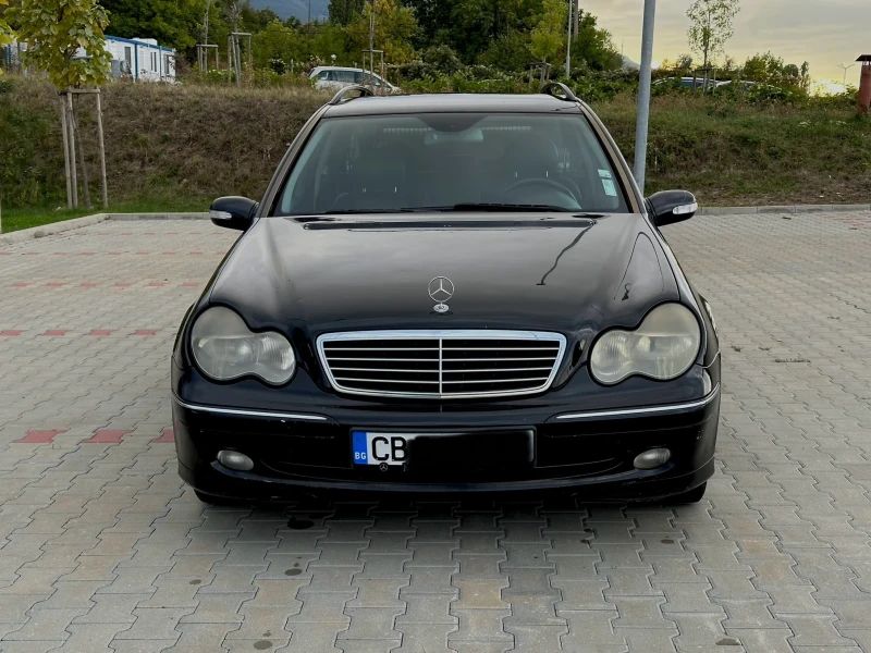 Mercedes-Benz C 220, снимка 8 - Автомобили и джипове - 47307456