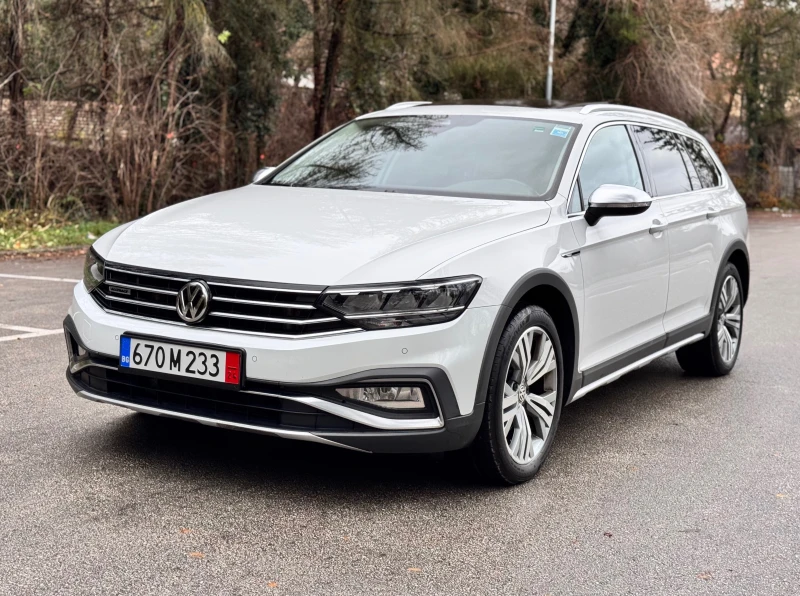 VW Alltrack  2.0TDI* DIGITAL* PANO* 4x4* FACE* DIST* FULL* , снимка 1 - Автомобили и джипове - 48424904