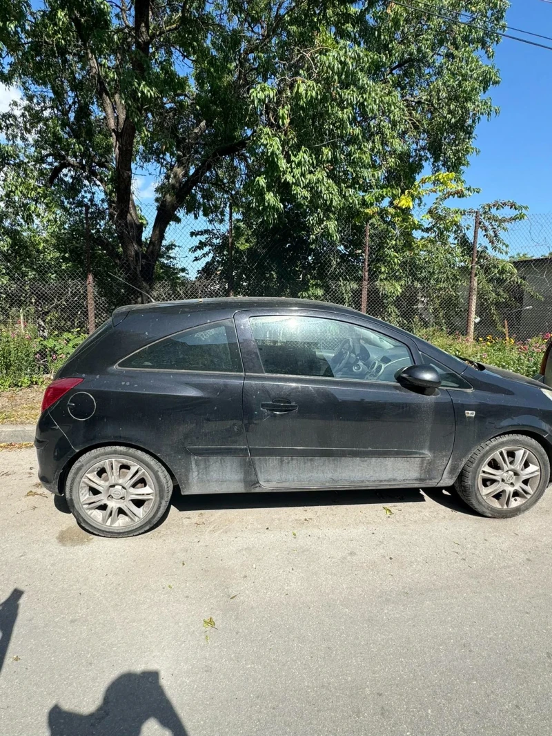 Opel Corsa, снимка 2 - Автомобили и джипове - 48739529