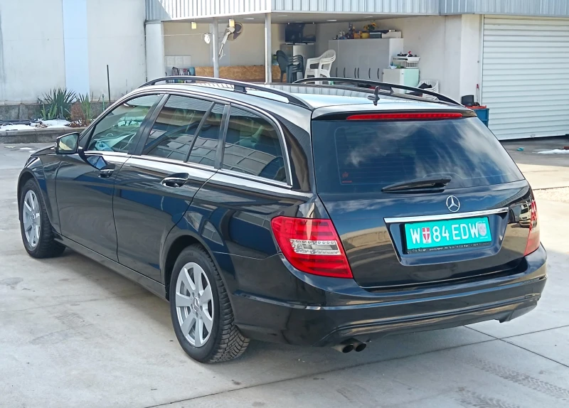 Mercedes-Benz C 180 CDI - като нов, снимка 3 - Автомобили и джипове - 48802444