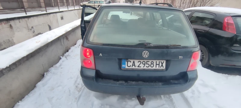 VW Passat, снимка 3 - Автомобили и джипове - 49199762