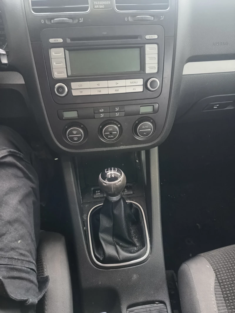 VW Golf Variant, снимка 4 - Автомобили и джипове - 52525347