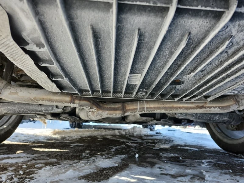 Mercedes-Benz C 300 * CARFAX * ЦЕНА ДО БГ, снимка 14 - Автомобили и джипове - 53274198