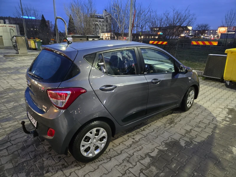Hyundai I10, снимка 2 - Автомобили и джипове - 53433201