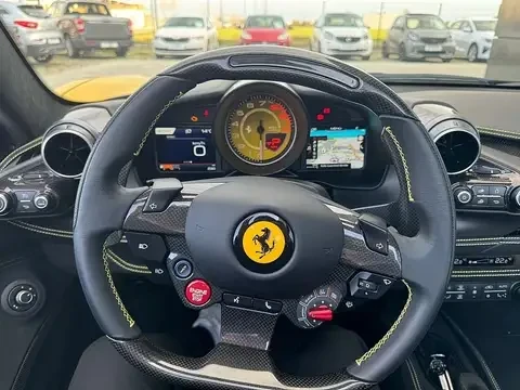 Ferrari F8 Spider, снимка 11 - Автомобили и джипове - 48308594