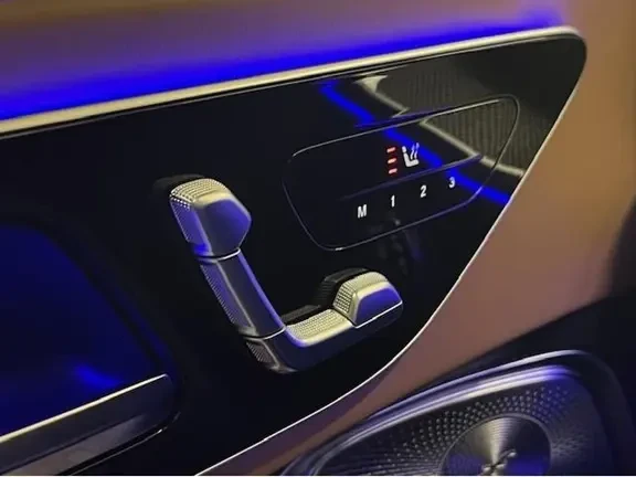 Mercedes-Benz CLE 450 4Matic = AMG Line = Night Package Гаранция - изображение 4