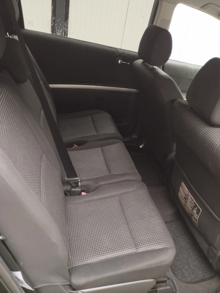 Toyota Corolla verso 7местна, снимка 6 - Автомобили и джипове - 55449923