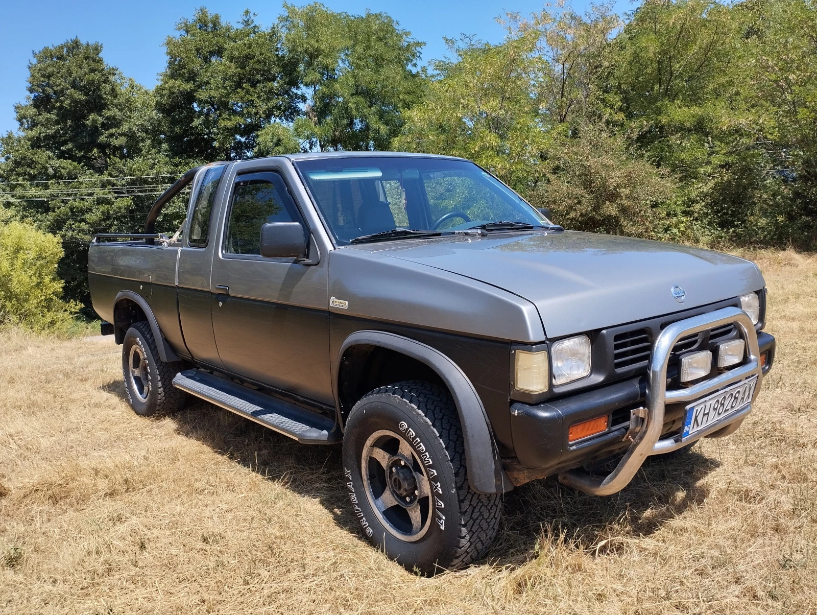 Nissan Pickup ГАЗ - изображение 2