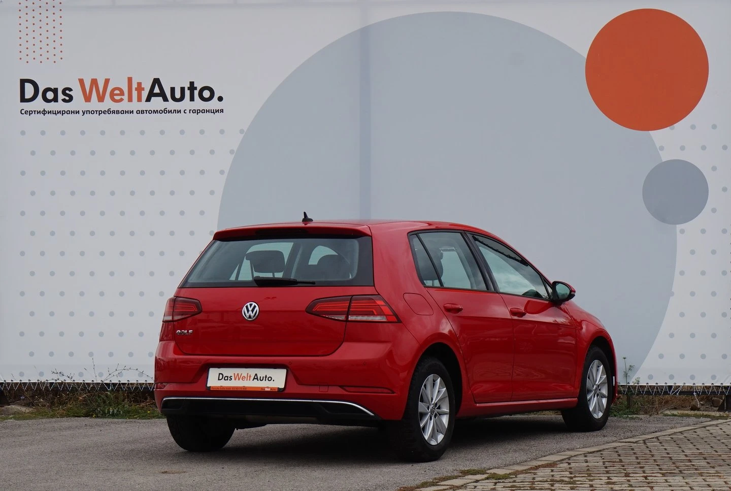 VW Golf Comfortline 1.6TDI BMT - изображение 3