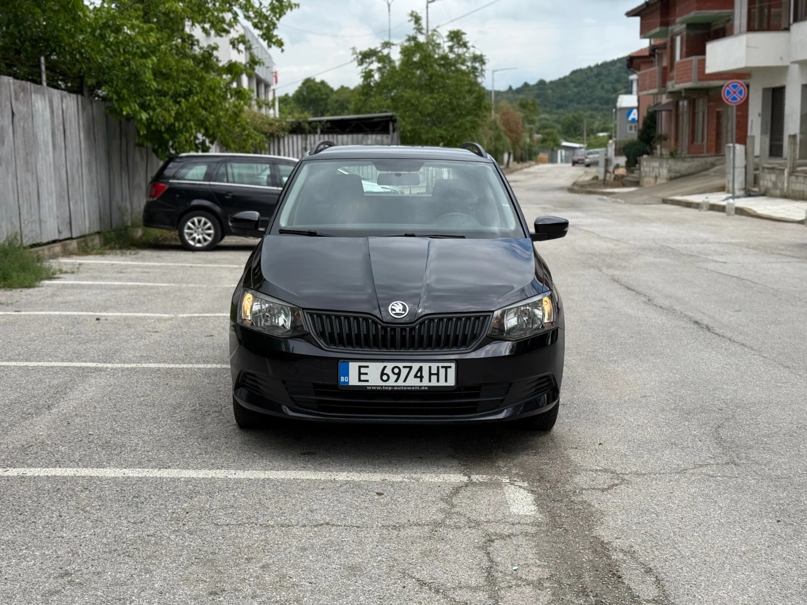 Skoda Fabia Combi 1.0 MPI, снимка 2 - Автомобили и джипове - 50145186