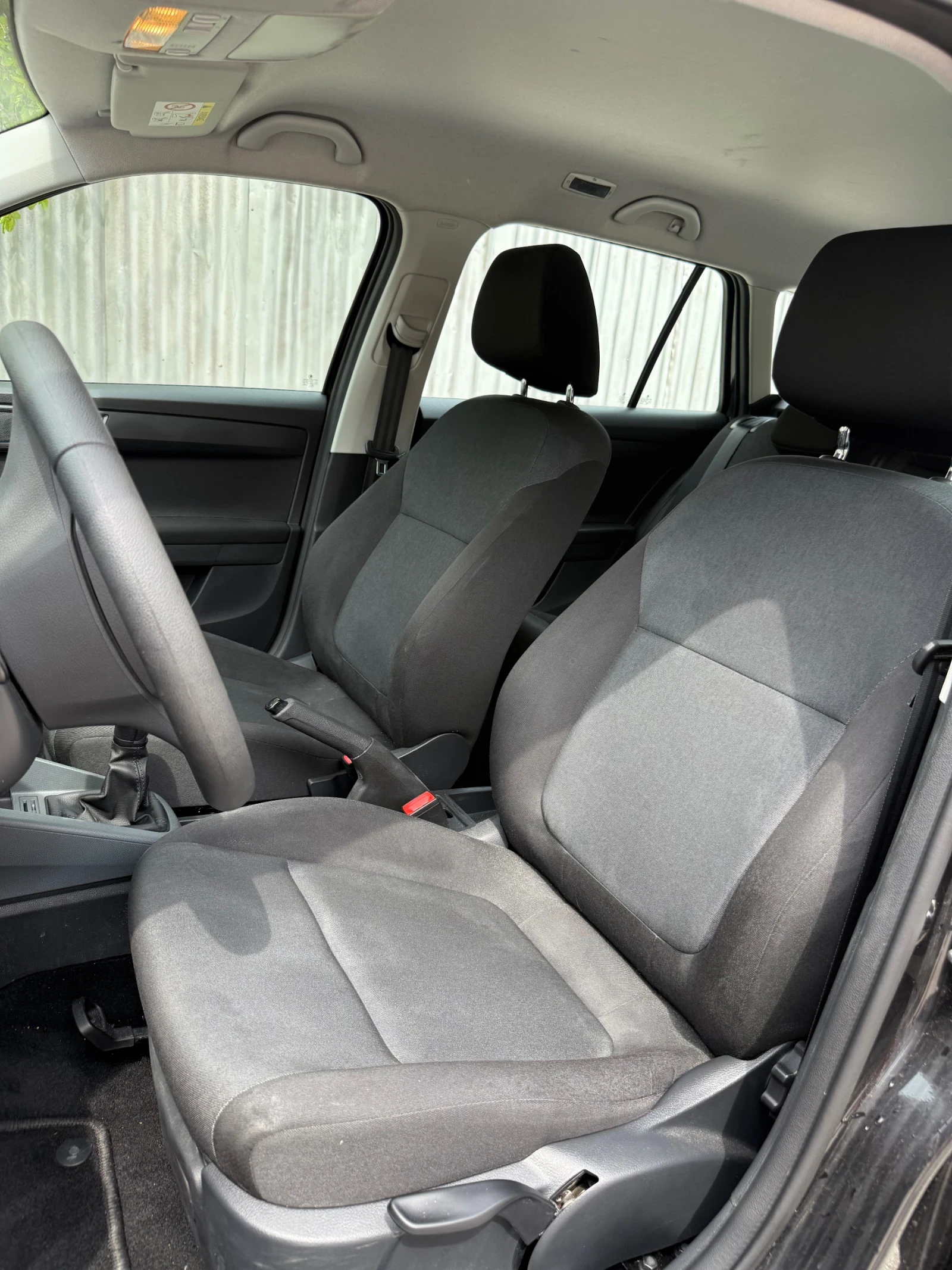 Skoda Fabia Combi 1.0 MPI, снимка 7 - Автомобили и джипове - 50145186