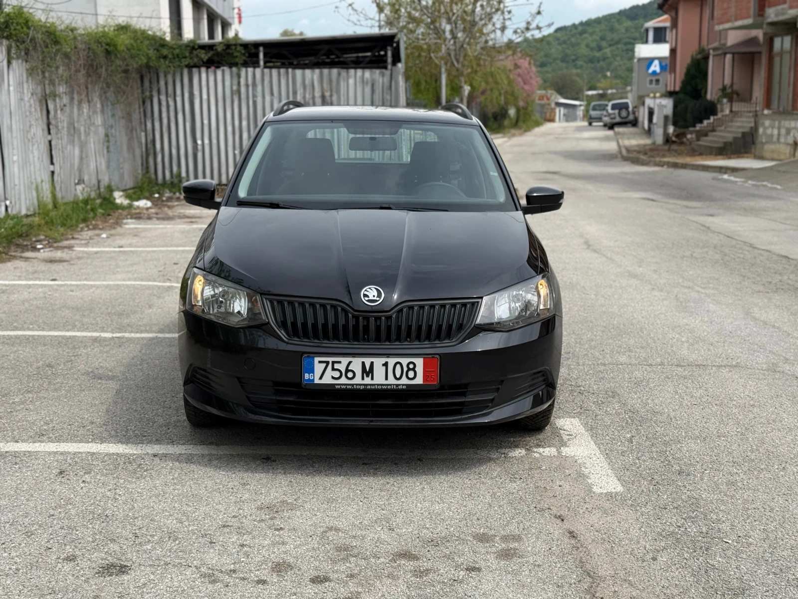 Skoda Fabia Combi 1.0 MPI, снимка 2 - Автомобили и джипове - 50145186
