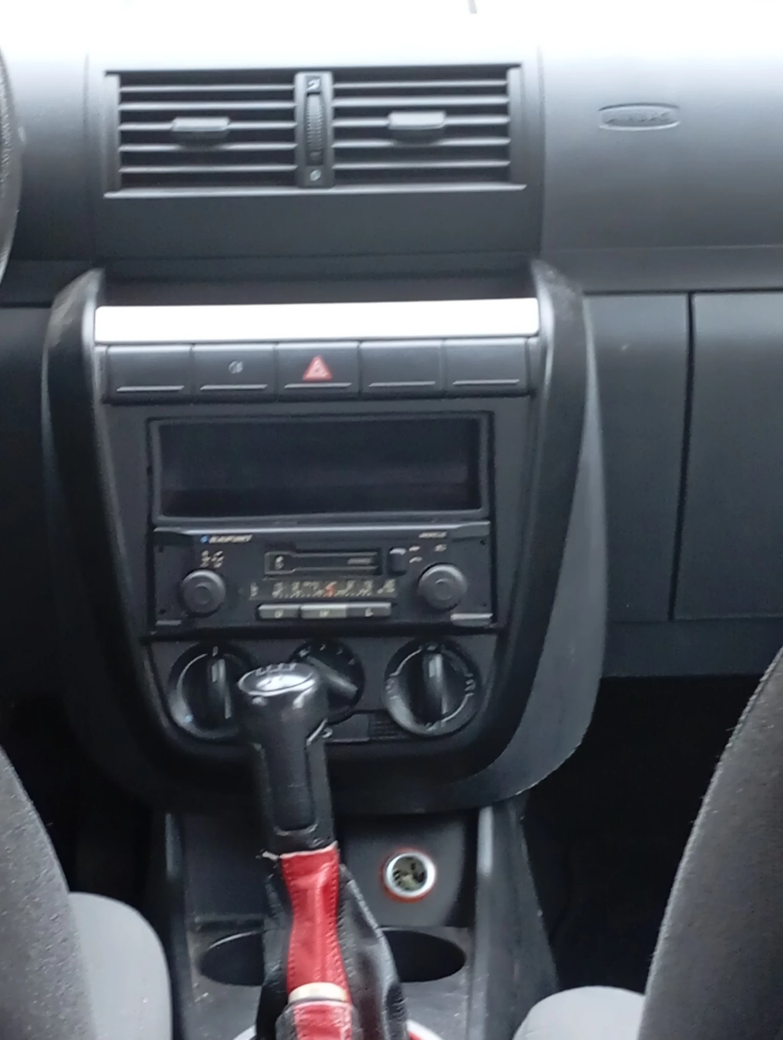 VW Fox  - изображение 10