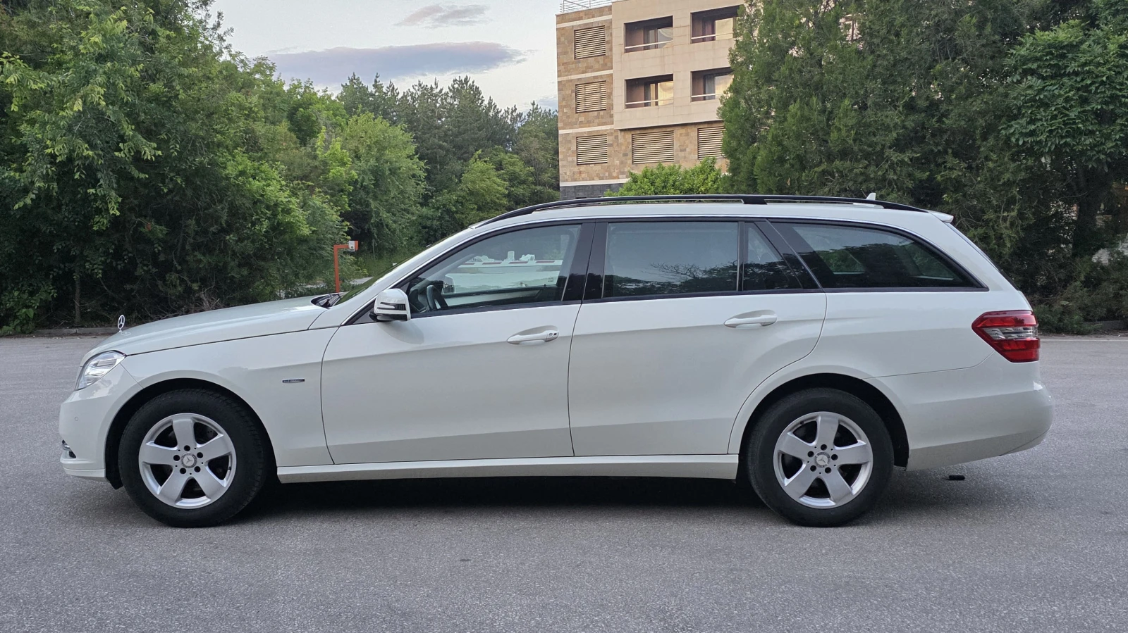 Mercedes-Benz E 350 CDI - изображение 3