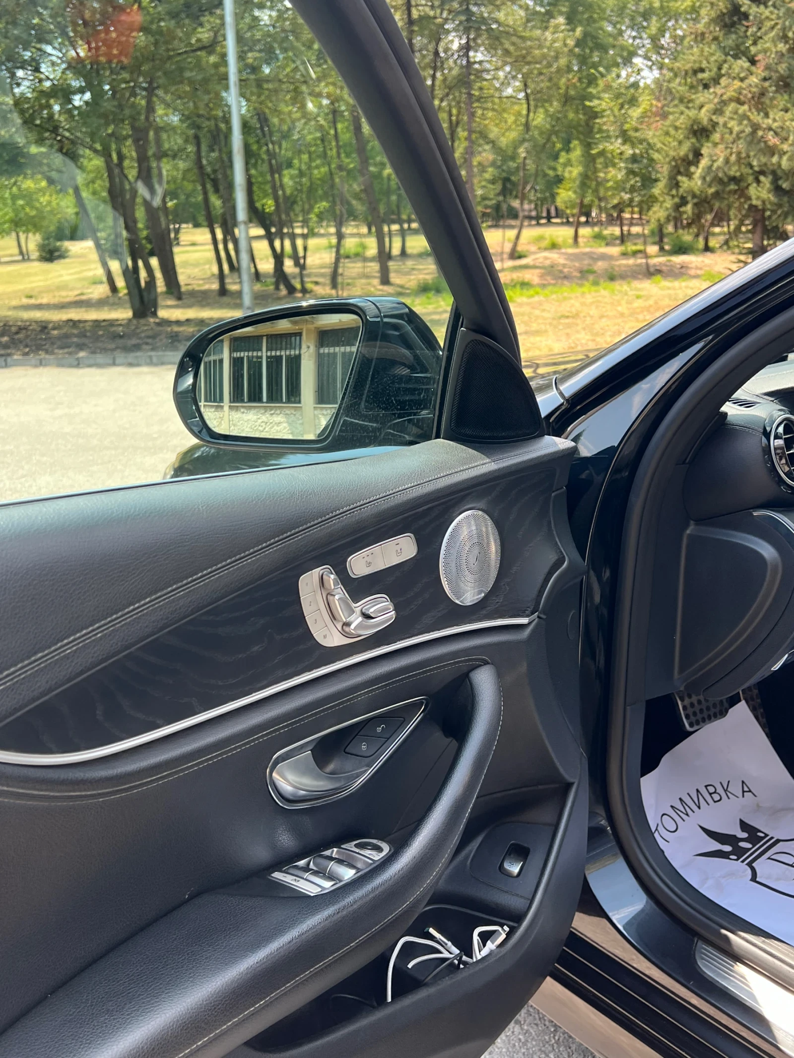 Mercedes-Benz E 220 AMG/BURMESTER/PANO/DIGITAL/9GTRONIC/HEADUP/KEYLESS - изображение 8