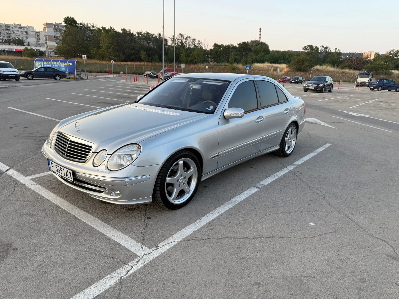 Mercedes-Benz E 270 AVANTGARDE - изображение 7