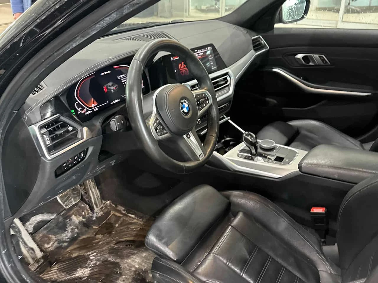 BMW 340 i xDrive/CARFAX/ШИБИДАХ/ПОДГРЕВИ, снимка 5 - Автомобили и джипове - 53817353
