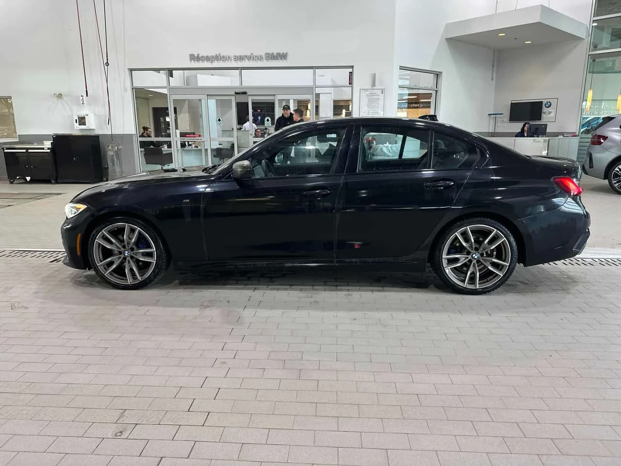BMW 340 i xDrive/CARFAX/ШИБИДАХ/ПОДГРЕВИ, снимка 2 - Автомобили и джипове - 53817353