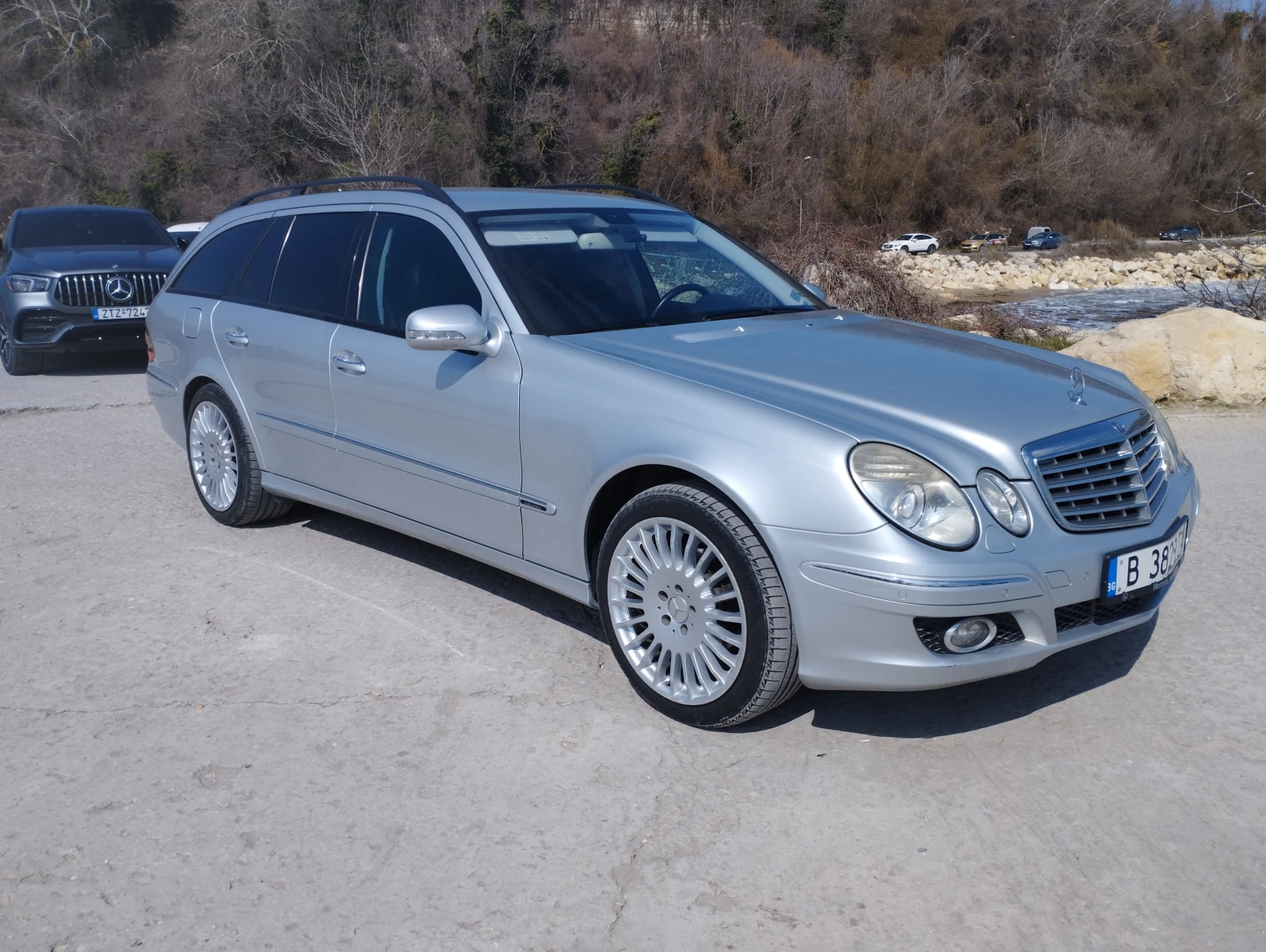 Mercedes-Benz E 280 facelift 3.0 v6 om642, снимка 8 - Автомобили и джипове - 53866979