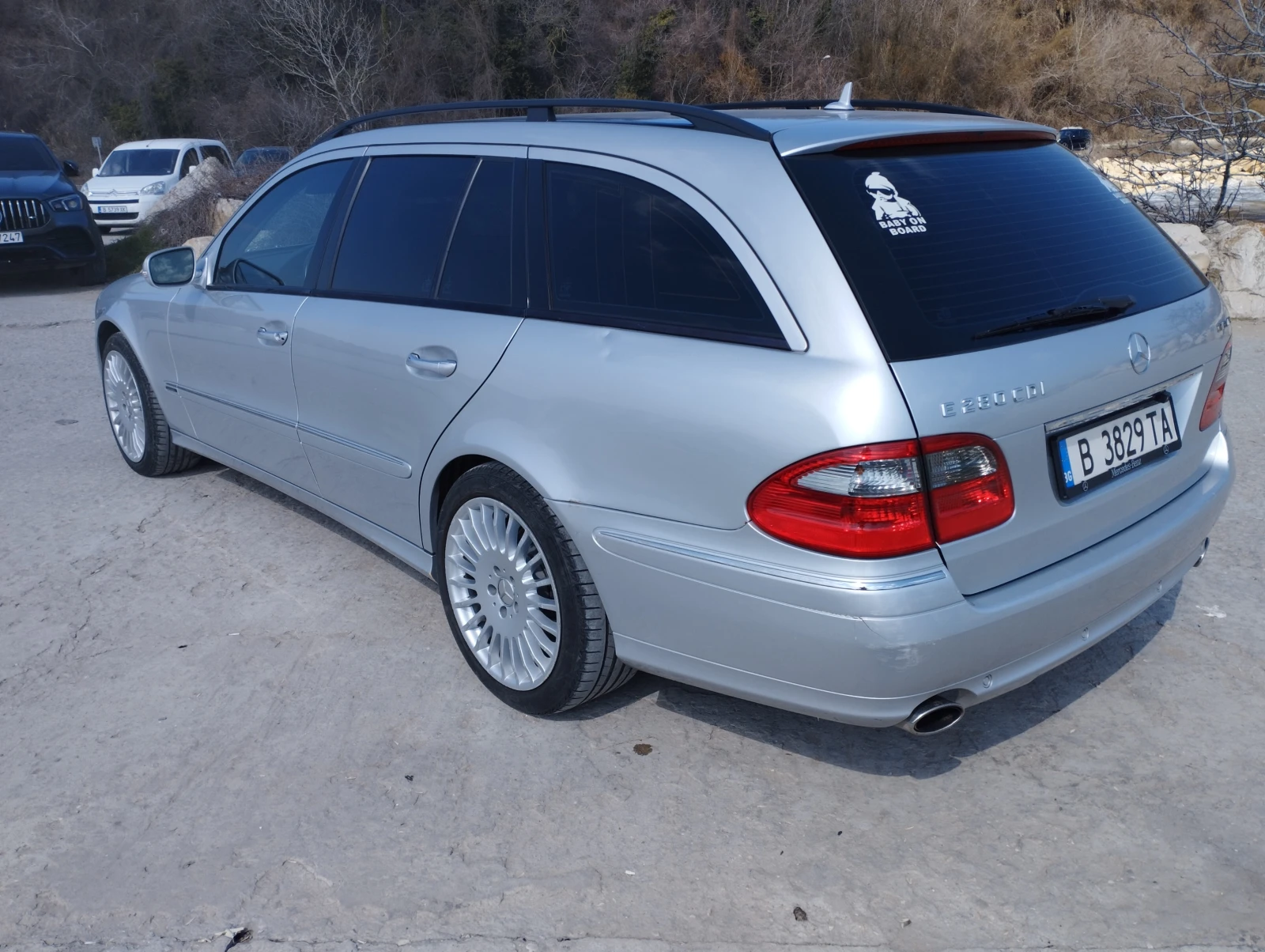Mercedes-Benz E 280 facelift 3.0 v6 om642, снимка 4 - Автомобили и джипове - 53866979